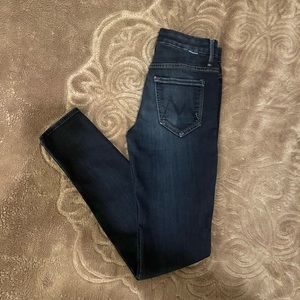 MOTHER high waisted looker jeans 25